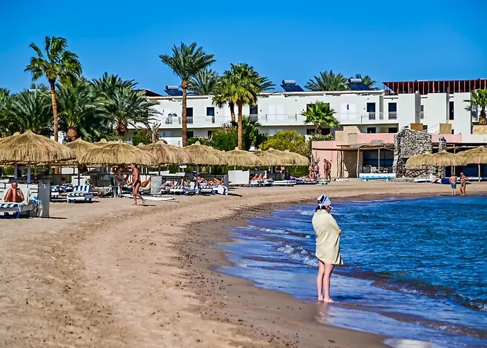 Üdülőközpont Eagles Paradise Abu Soma 4*