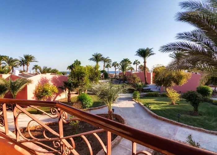 Resort Eagles Paradise Abu Soma